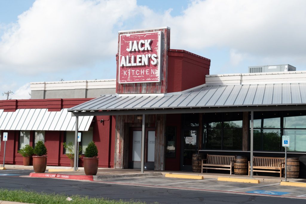 Jack Allen S Kitchen Salt Traders Coastal Cooking Opens Back Up   81539094 2742083959188329 1398740431625256960 O 1024x683 