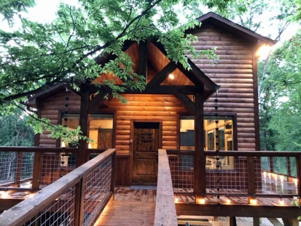 10 Unique Treehouses in Texas to Stay In - Round the Rock