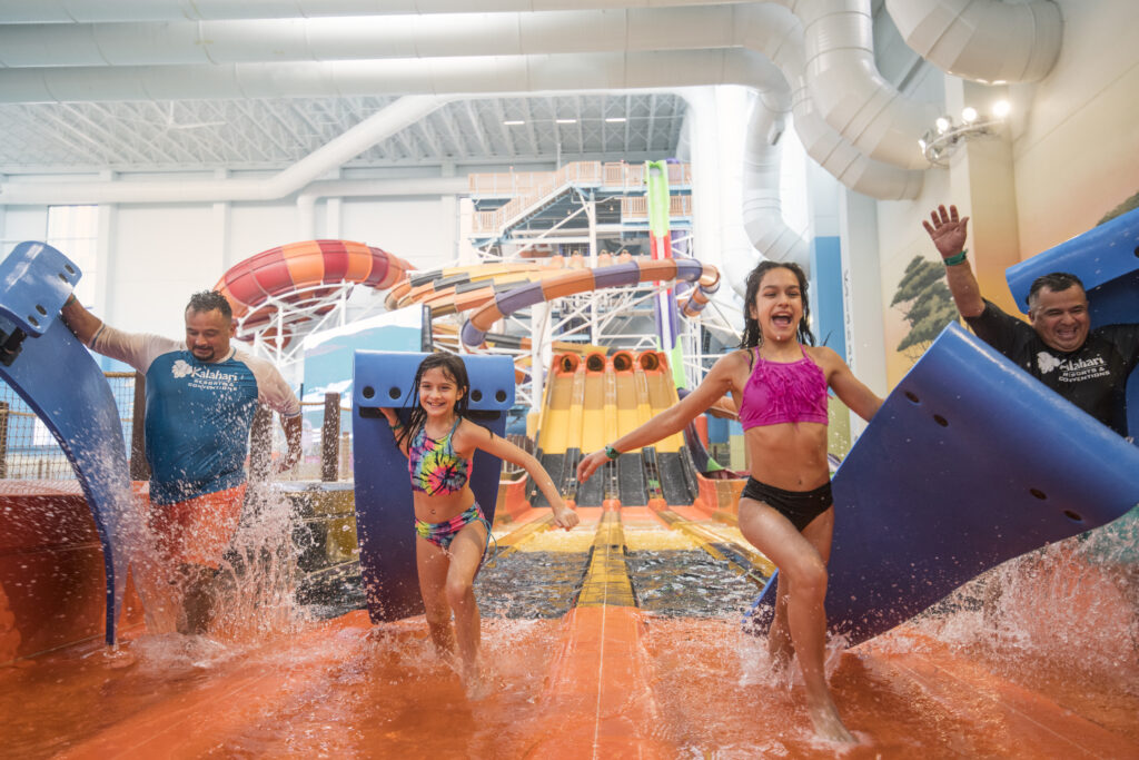 Image of kids at waterpark